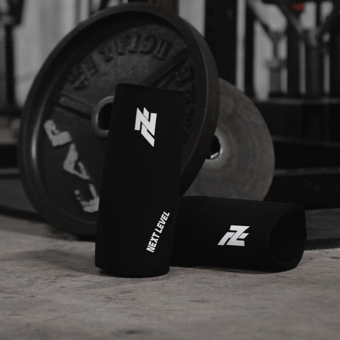 ELEVATE STIFF KNEE SLEEVES