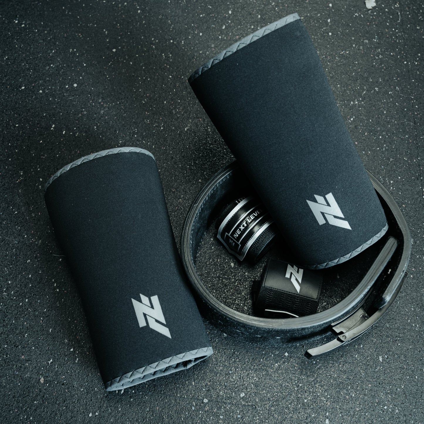 PRO CURVE STIFF KNEE SLEEVES